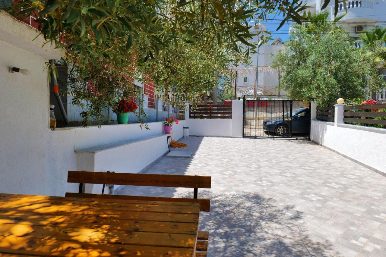 Vila Ani Ksamil Bagian luar foto